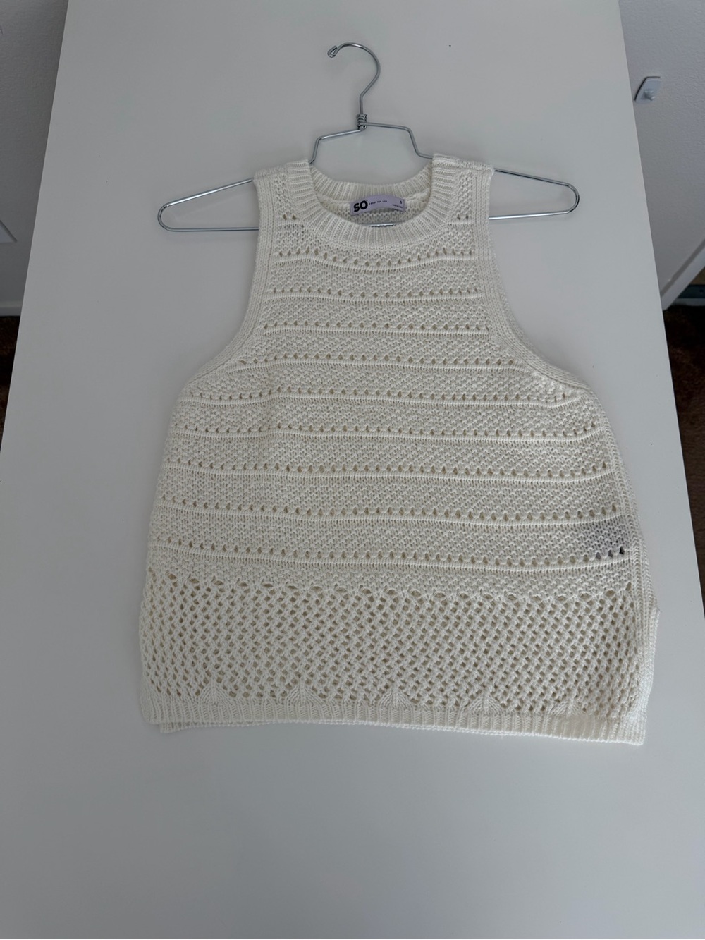 SO Cream Crochet Knit Sleeveless Sweater Tank